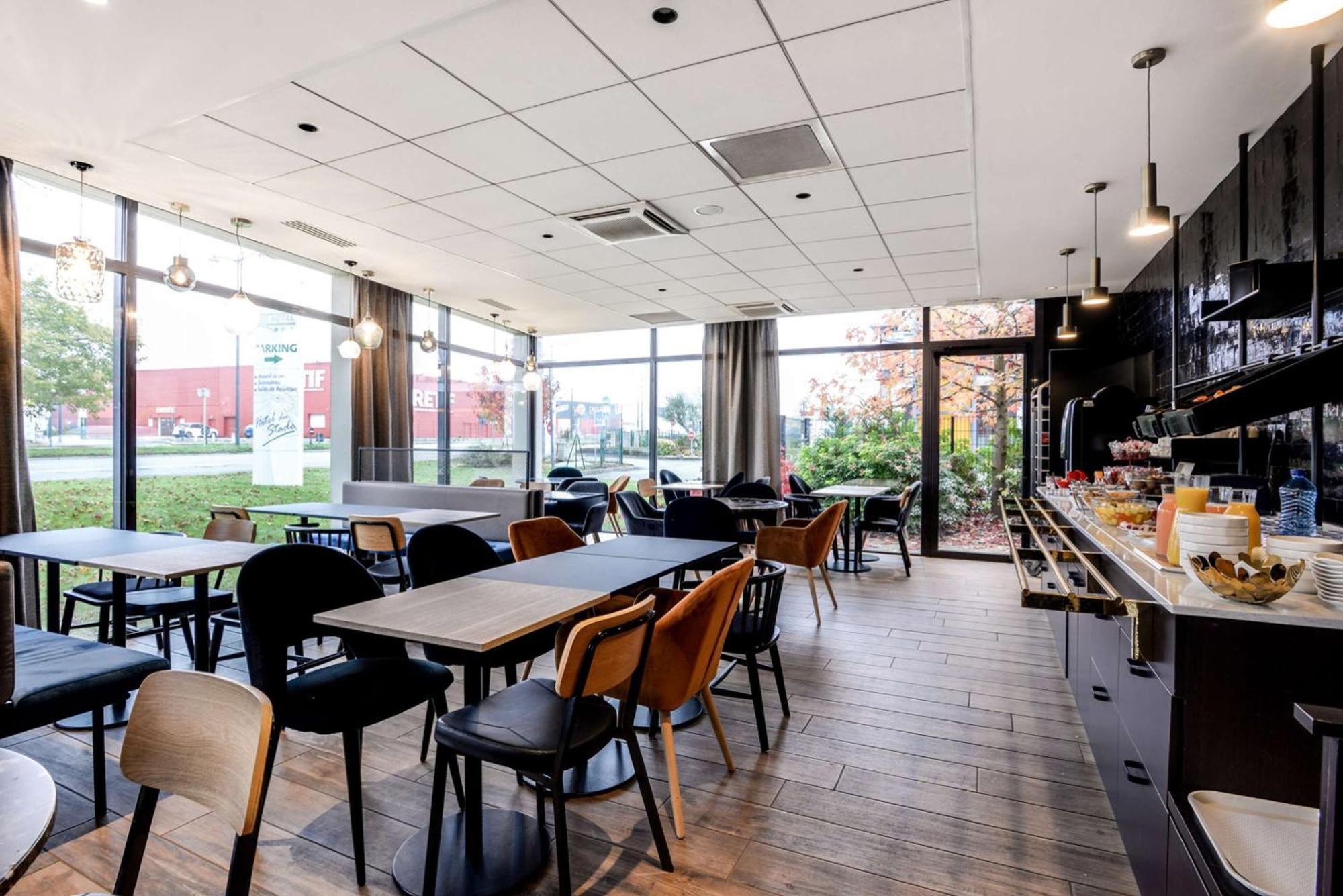 Brit Hotel Du Stade Rennes Ouest Ngoại thất bức ảnh